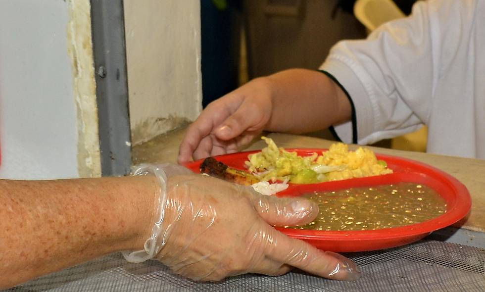 Más de 300 menores de cinco años murieron de hambre en 2021 en Colombia
