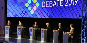 DEBATE
