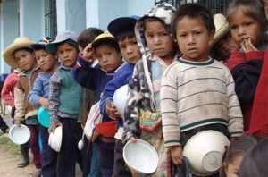 NIÑOS POBREZA