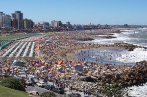PLAYAAA