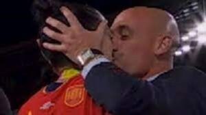 RUBIALESBESO