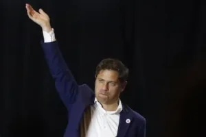 gobernadorkicilof
